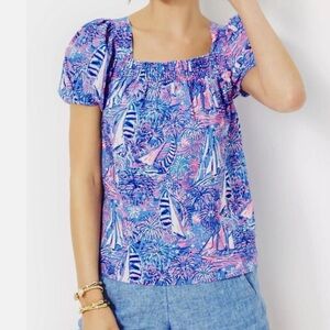 Lilly Pulitzer Keating Short Sleeve linen it’s a sailabration top size 00